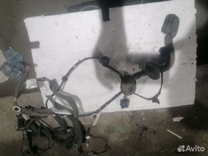 Проводка двери Renault fluence