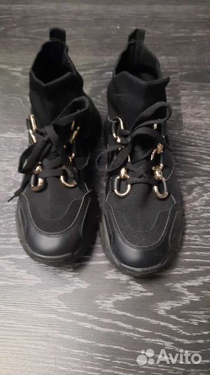 Кроссовки и ботильоны