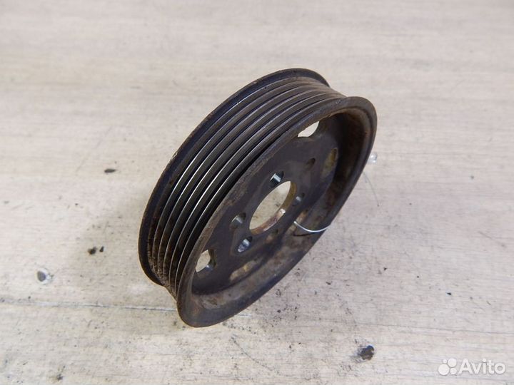 Шкив насоса гидроусилителя руля VW Golf 4