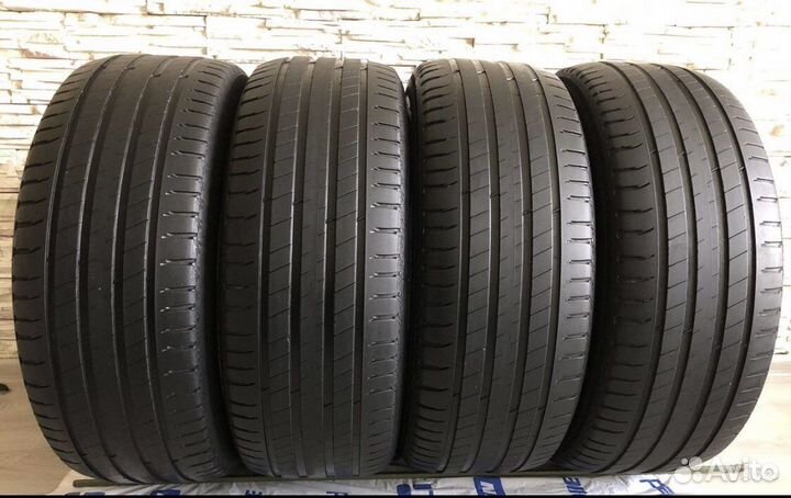 Michelin Latitude Sport 3 235/65 R17 104W