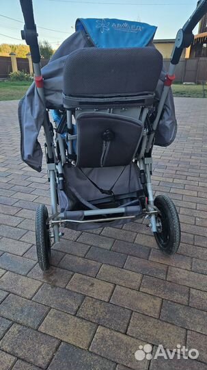 Продам инвалидную коляску