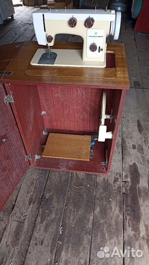 Швейная машинка