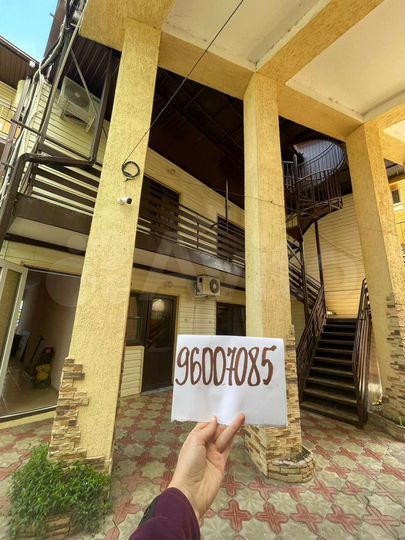 Комната 18 м², 1/4 эт.