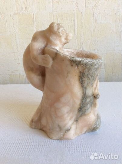 Подставка для карандашей. Мрамор. Начало XX века