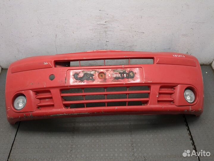 Бампер Nissan Primastar, 2004