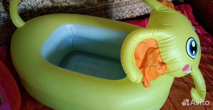 Новый детский надувной бассейн