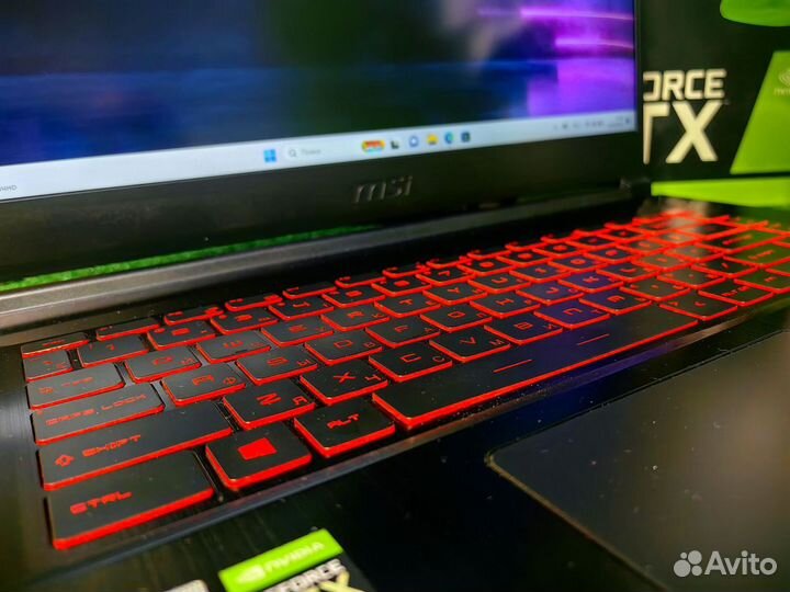 Игровой ноутбук MSI i5 / RTX 3050 4 Gb