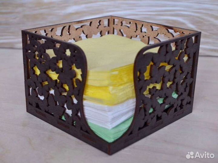Салфетница деревянная
