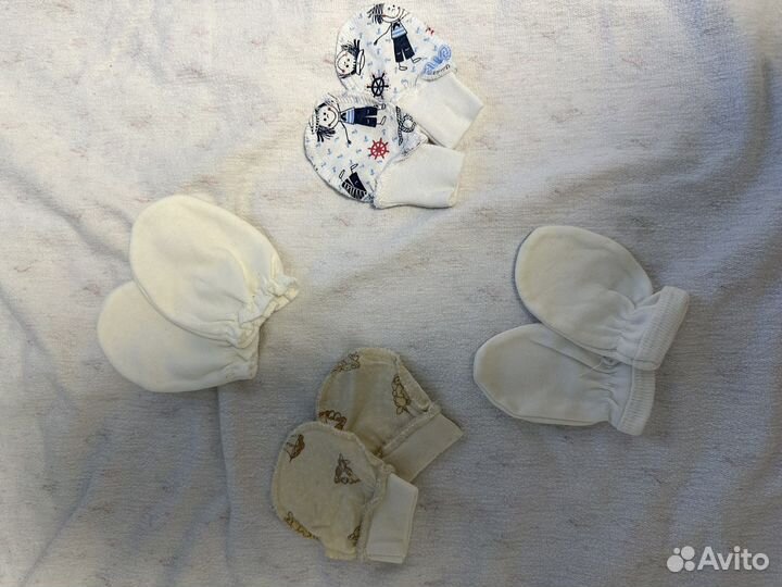 Рукавички для новорожденного