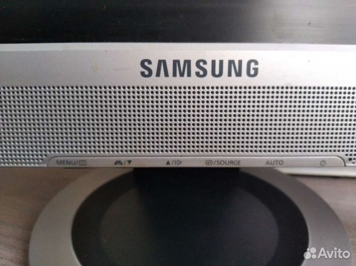 Монитор Samsung умельцам