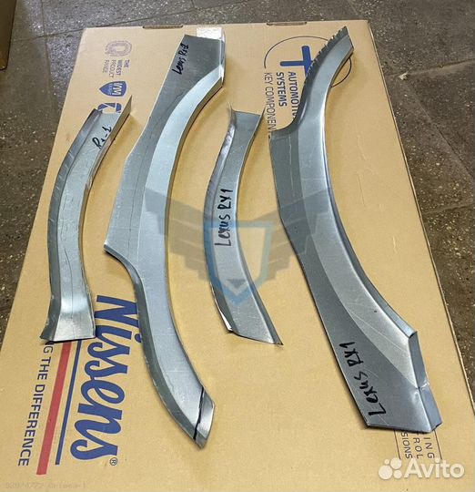 Арка правая (верх. часть) Lexus RX300, Toyota Harrier 1997-2003