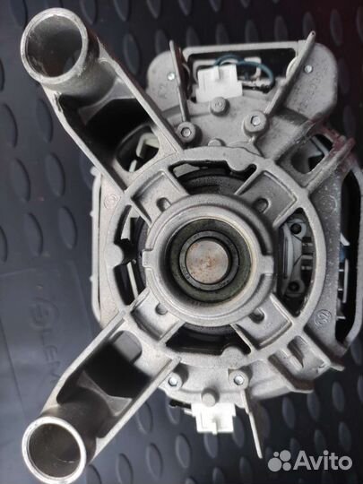 Двигататель стиральной машины Atlant