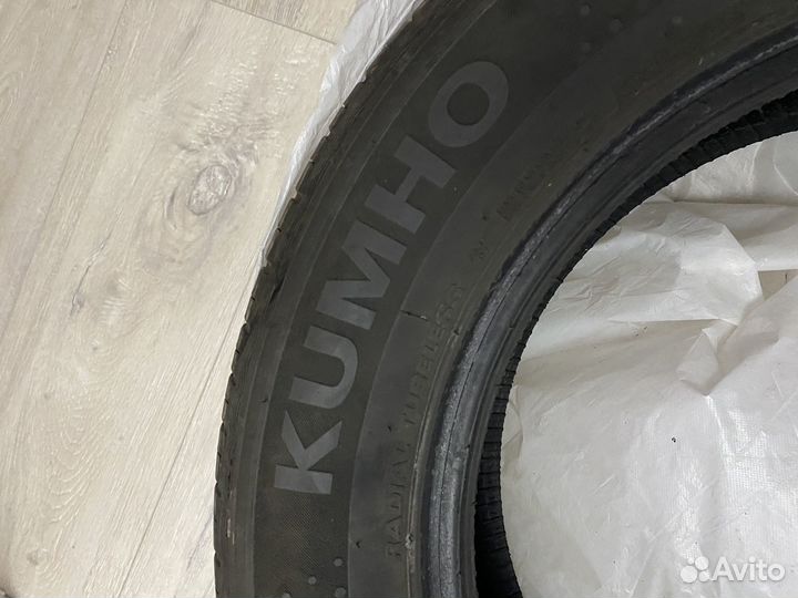 Kumho Ecowing ES31 205/55 R16