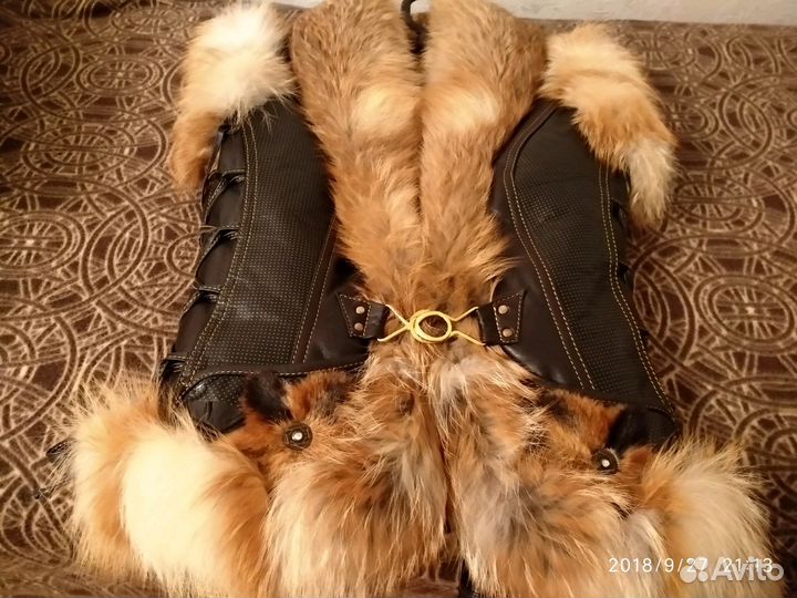 Меховая жилетка + куртка