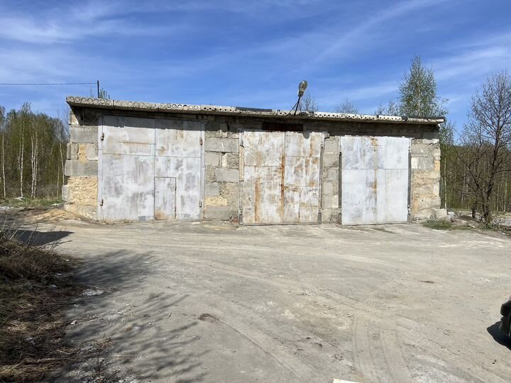 Гараж, > 30 м²