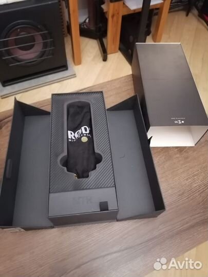 Rode NTR (ленточный) Студийный микрофон