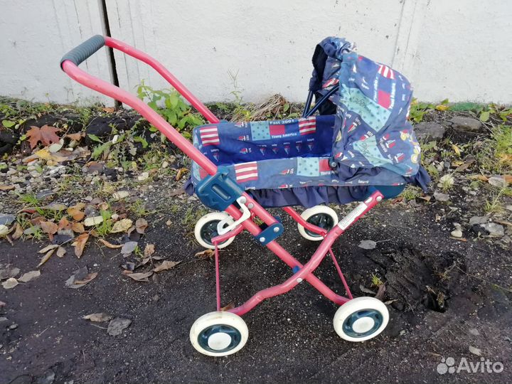 Коляска для кукол