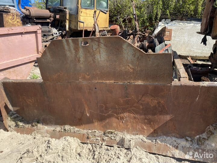Нож отвала бульдозера дт-75