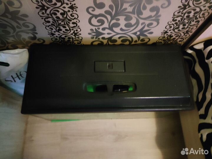 Аквариум для рыбок 90л