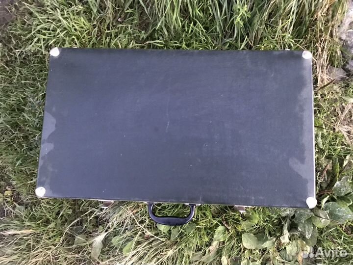 Чемодан старинный