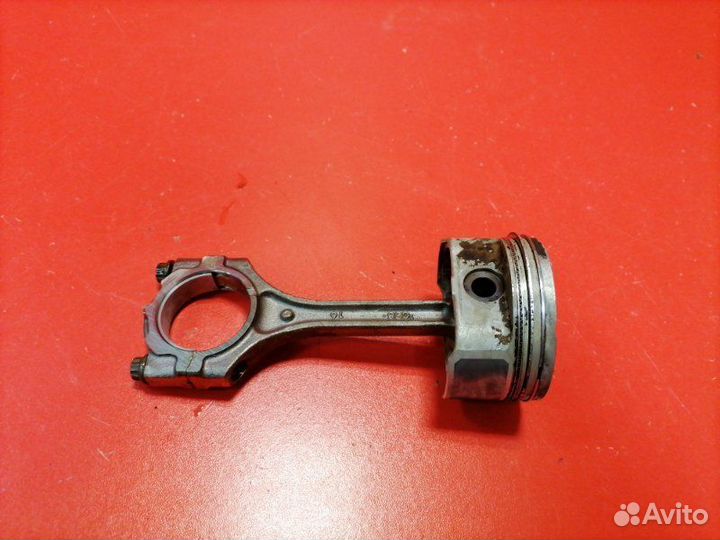 Поршень с шатуном Kia Cerato TD G4FC 2009