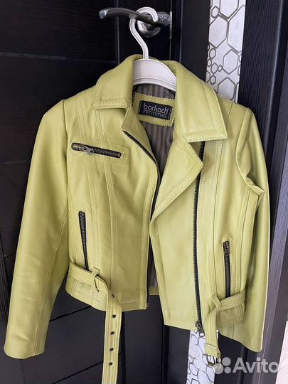 Вещи на девочку от 7ми до 9ти лет