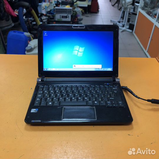 Нетбук DNS Atom/2озу/320HDD