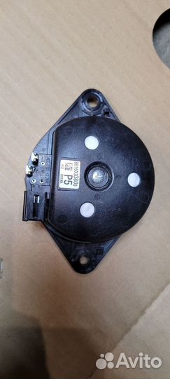 Динамики передние, пара Lexus IS250/IS350/IS300h