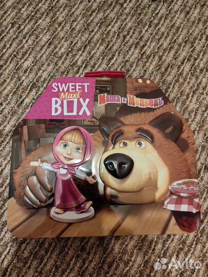 Игрушка Маша Медведь