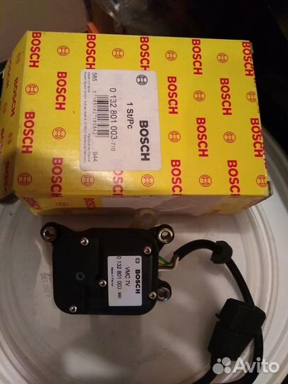 Моторчик зас отопителя 0132801003 bosch audi 88-97
