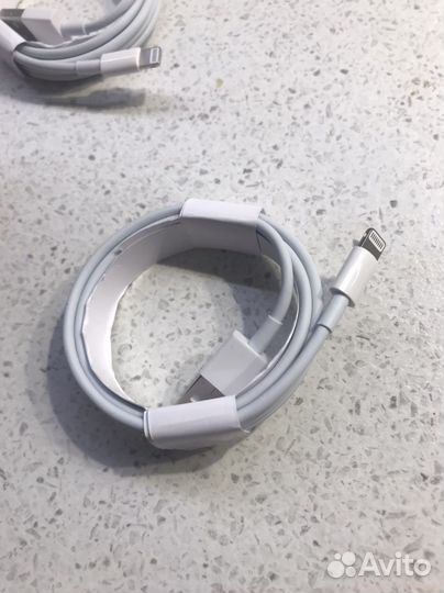 Шнур для зарядки iPhone