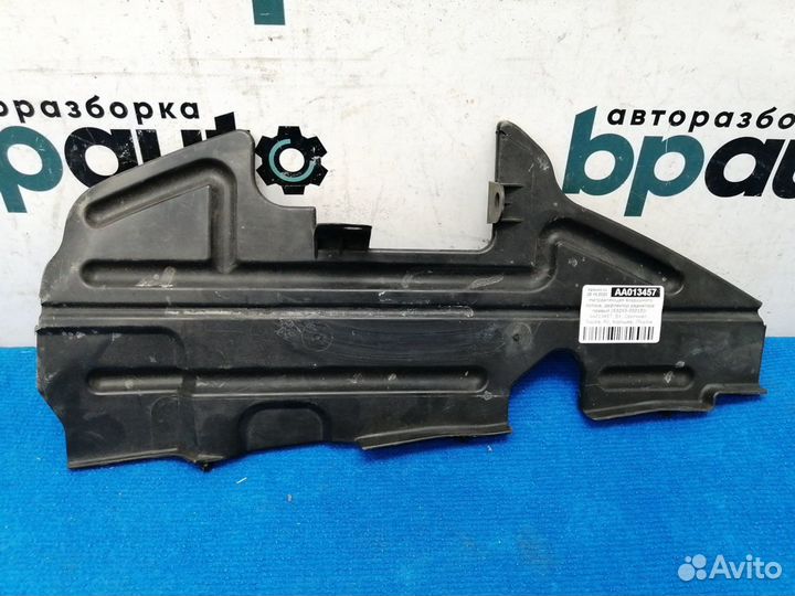 Направляющая воздушного потока дефлектор радиатора