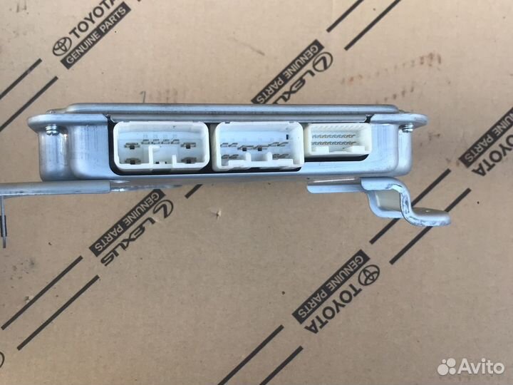 Блок рулевого управления lexus Ls460/600h