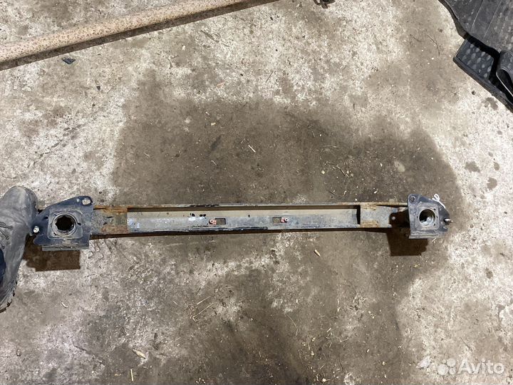 Усилитель заднего бампера Opel Corsa D