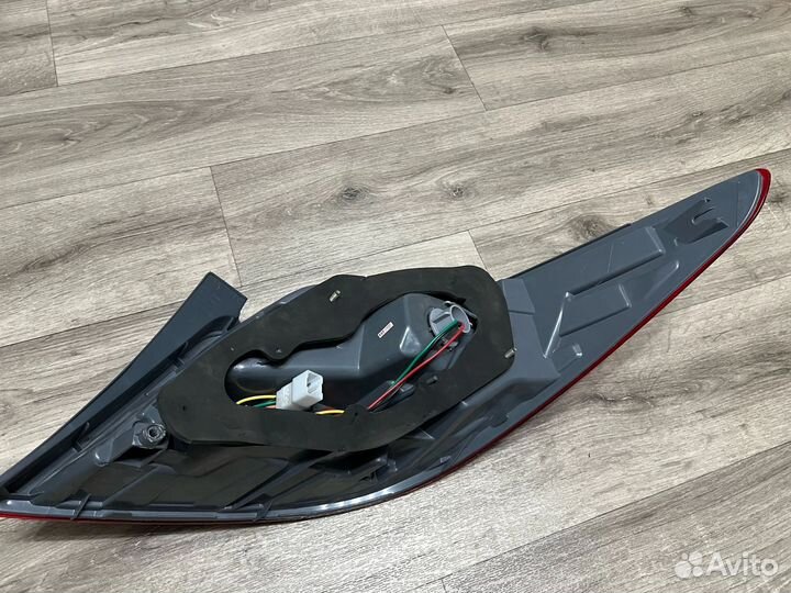 Фонарь задний левый hyundai solaris