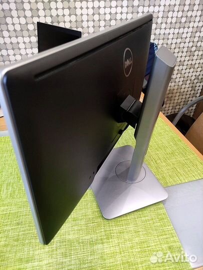 Монитор Dell p2414hb