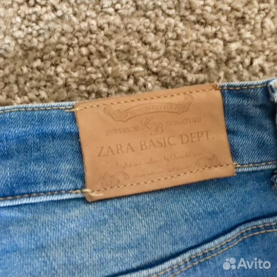 Джинсы Zara