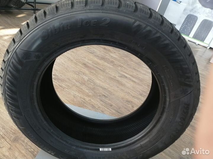 Matador MP 30 Sibir Ice 2 205/60 R16 96T
