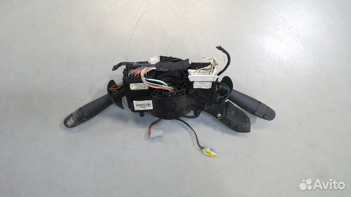 Переключатель поворотов и дворников Renault Laguna