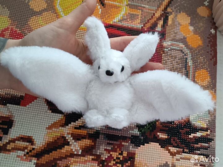 Плюшевая летучая мышь. Ручная работа