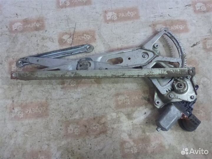 Стеклоподъемник передний левый Toyota Prius NHW20