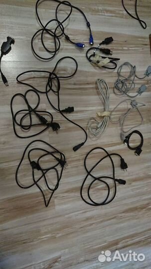 Шнуры, зарядники, переходники