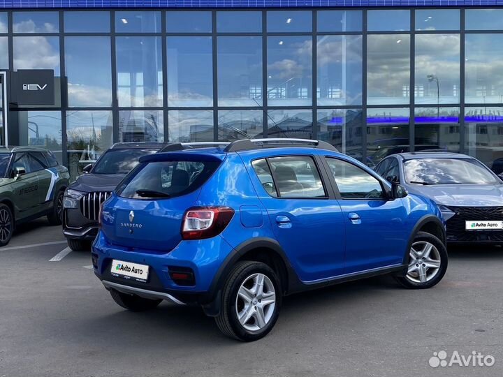 Renault Sandero Stepway 1.6 AT, 2017, 110 730 км