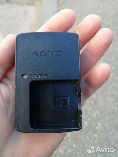 Зарядное устройство Sony bc csge