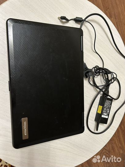 Emachines e725 в рабочем состоянии