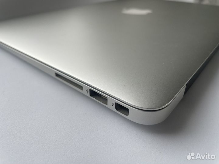 Apple MacBook Air 13 2015