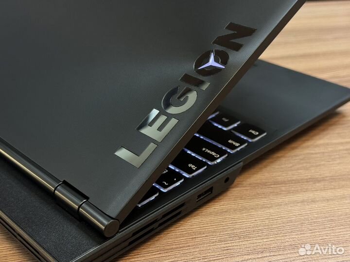 Игровой ноутбук Lenovo Legion / GTX 1650 / 16GB