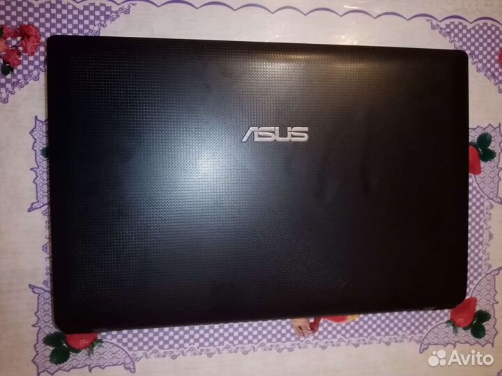 Ноутбук asus