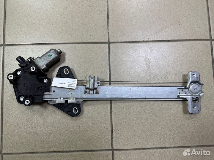 Стеклоподъемник задний правый Honda Cr-v 3