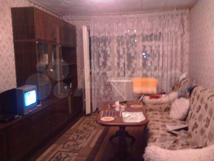 2-к. квартира, 45 м², 3/5 эт.